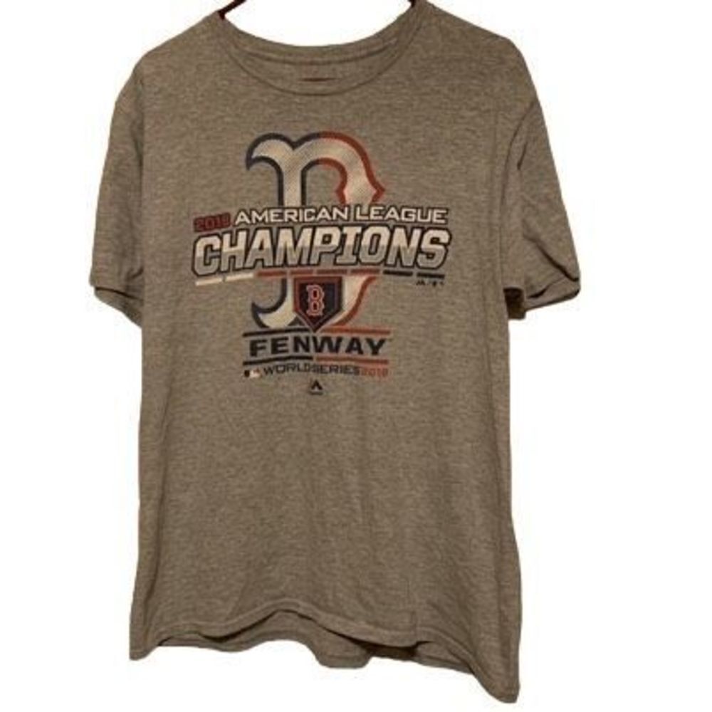 Boston Red Sox 2018 AL Champs Fenway World Series Size Large T-Shirt
